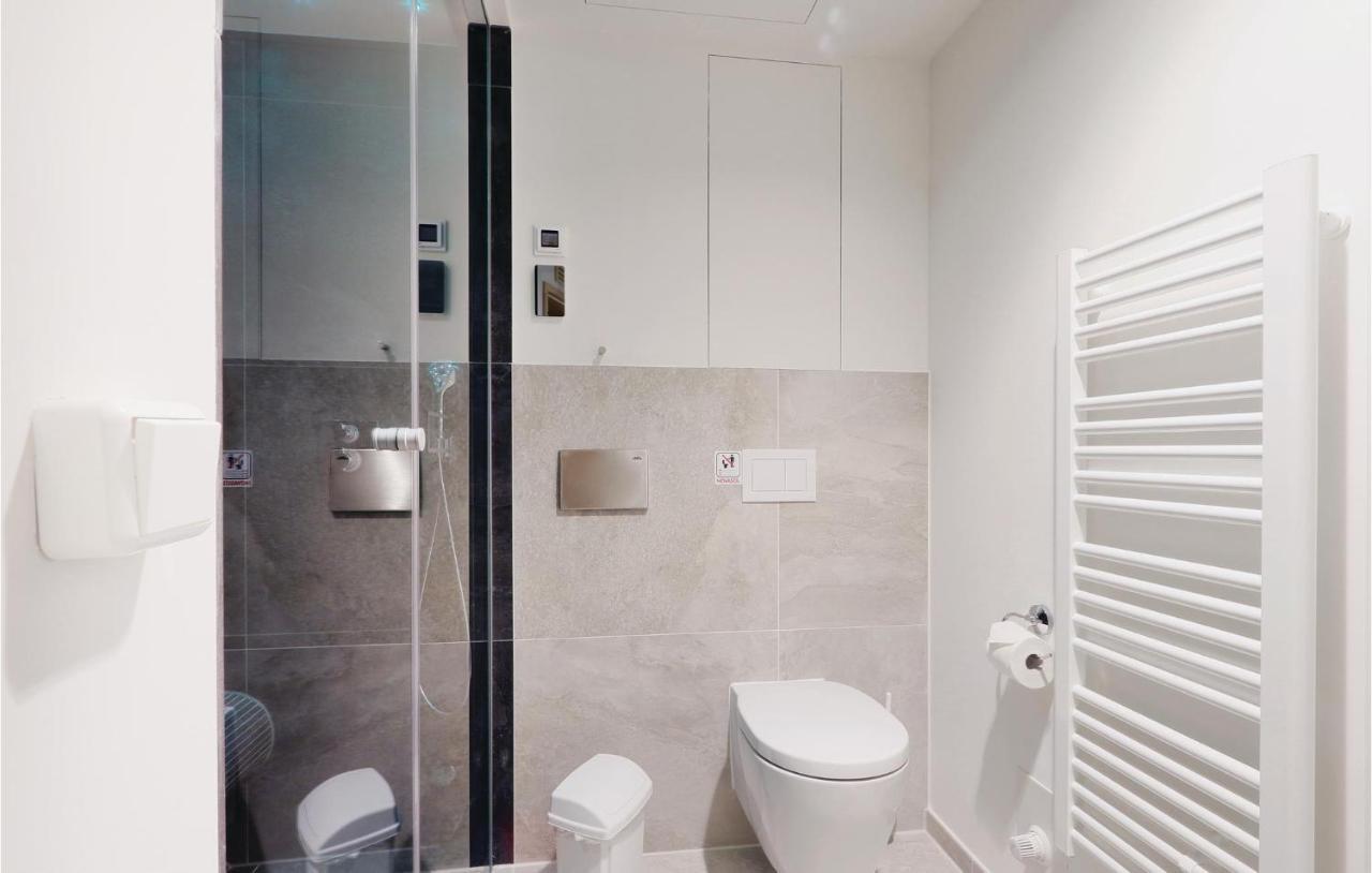 2 Bedroom Cozy In Travemuende Apartment *