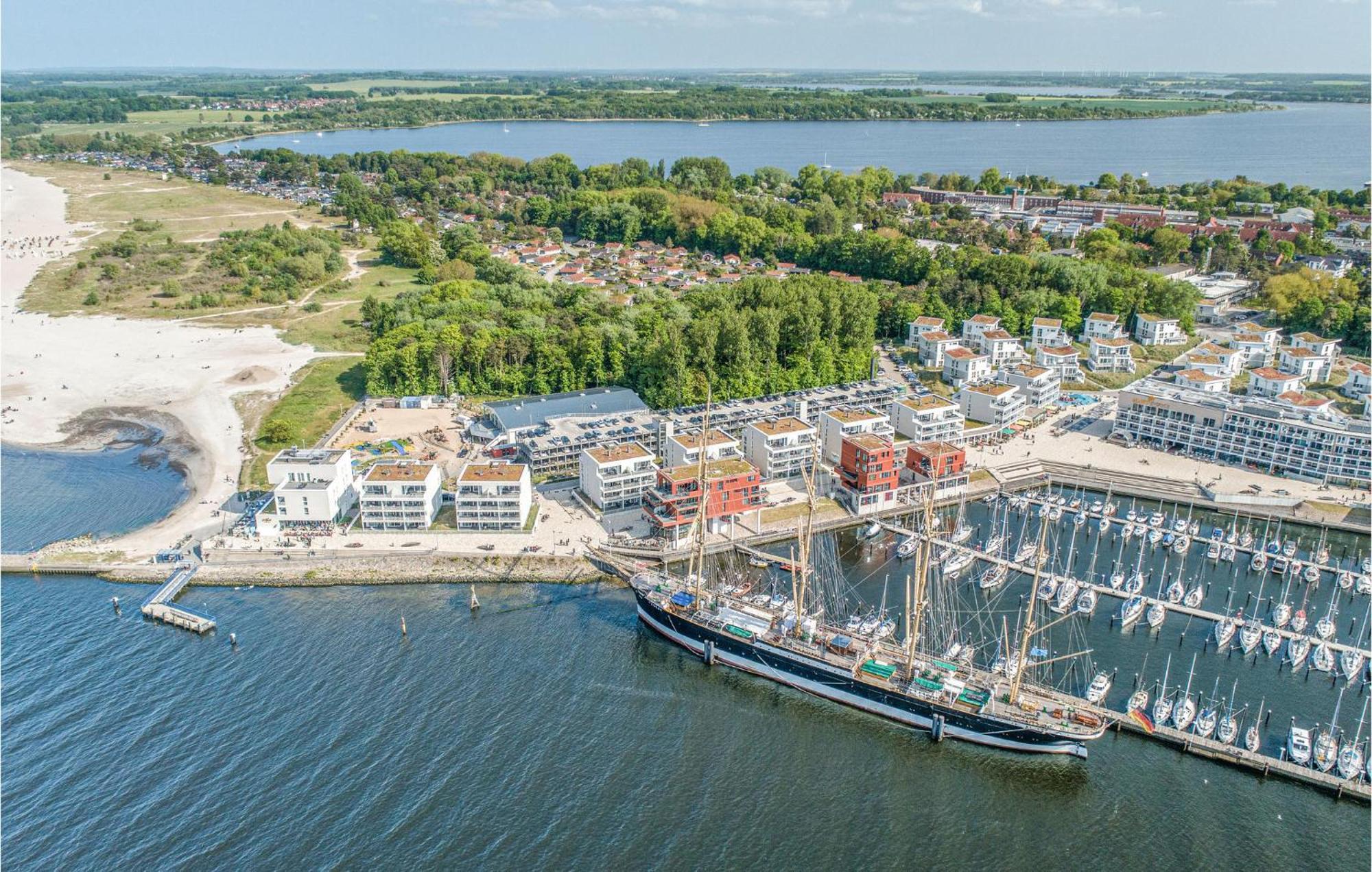 2 Bedroom Cozy In Travemuende Lübeck
